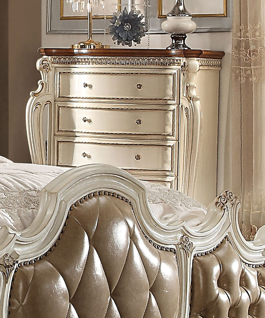 26900Q Buttersctoch / Pearl Finish Bedroom Set Picardy Collection by Acme Furniture