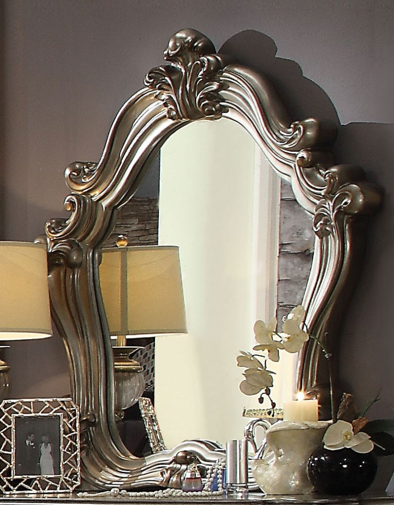 26840 Acme Versailles Ii Bedroom Set Collection. Silver Pu