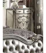26840 Acme Versailles Ii Bedroom Set Collection. Silver Pu