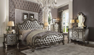 26840 Acme Versailles Ii Bedroom Set Collection. Silver Pu