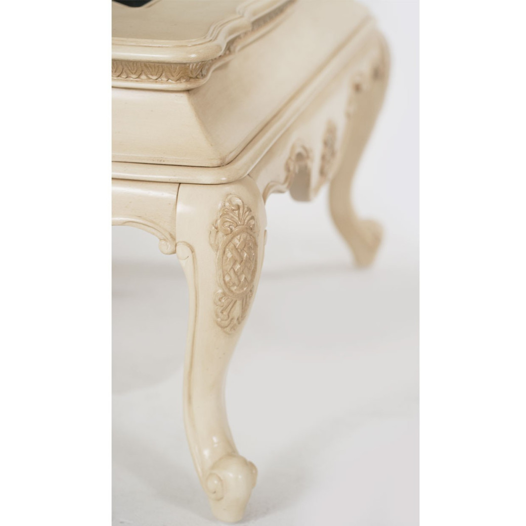 Aico Lavelle Rectangular Cocktail Table BLANC