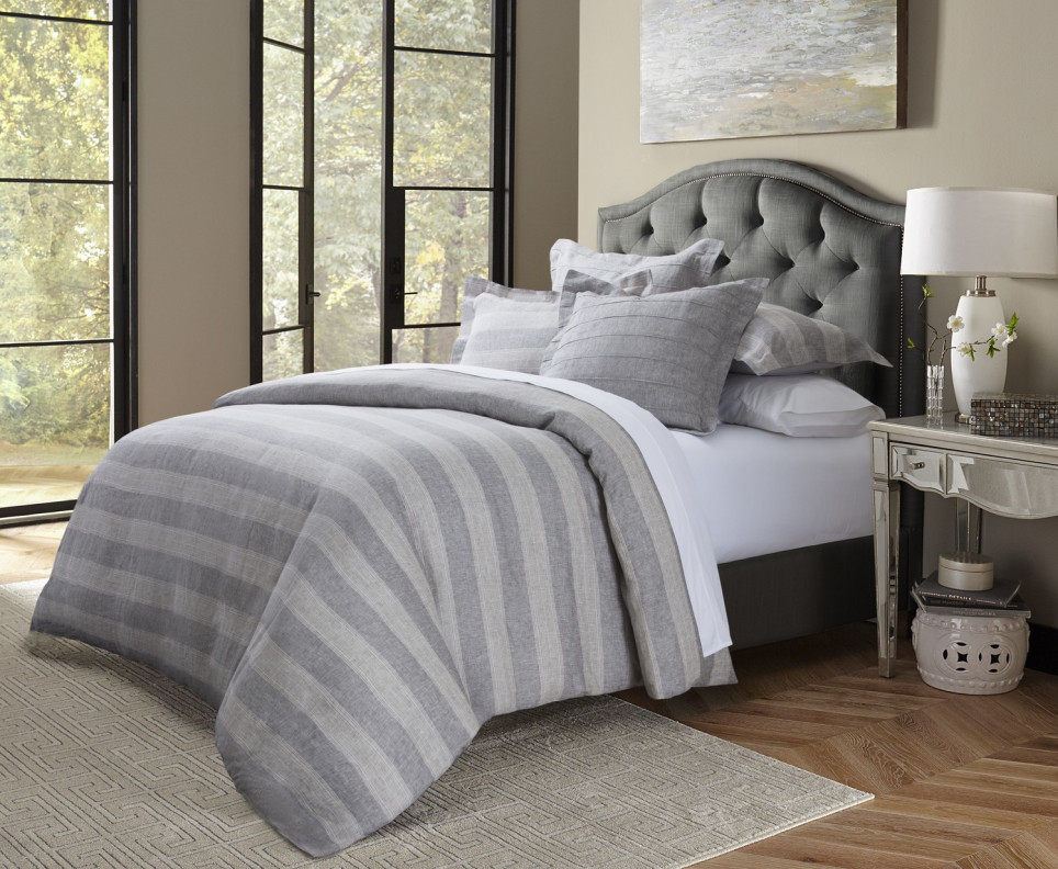 Distinctive Bedding Designs Albany Duvet Set By Michael Amini