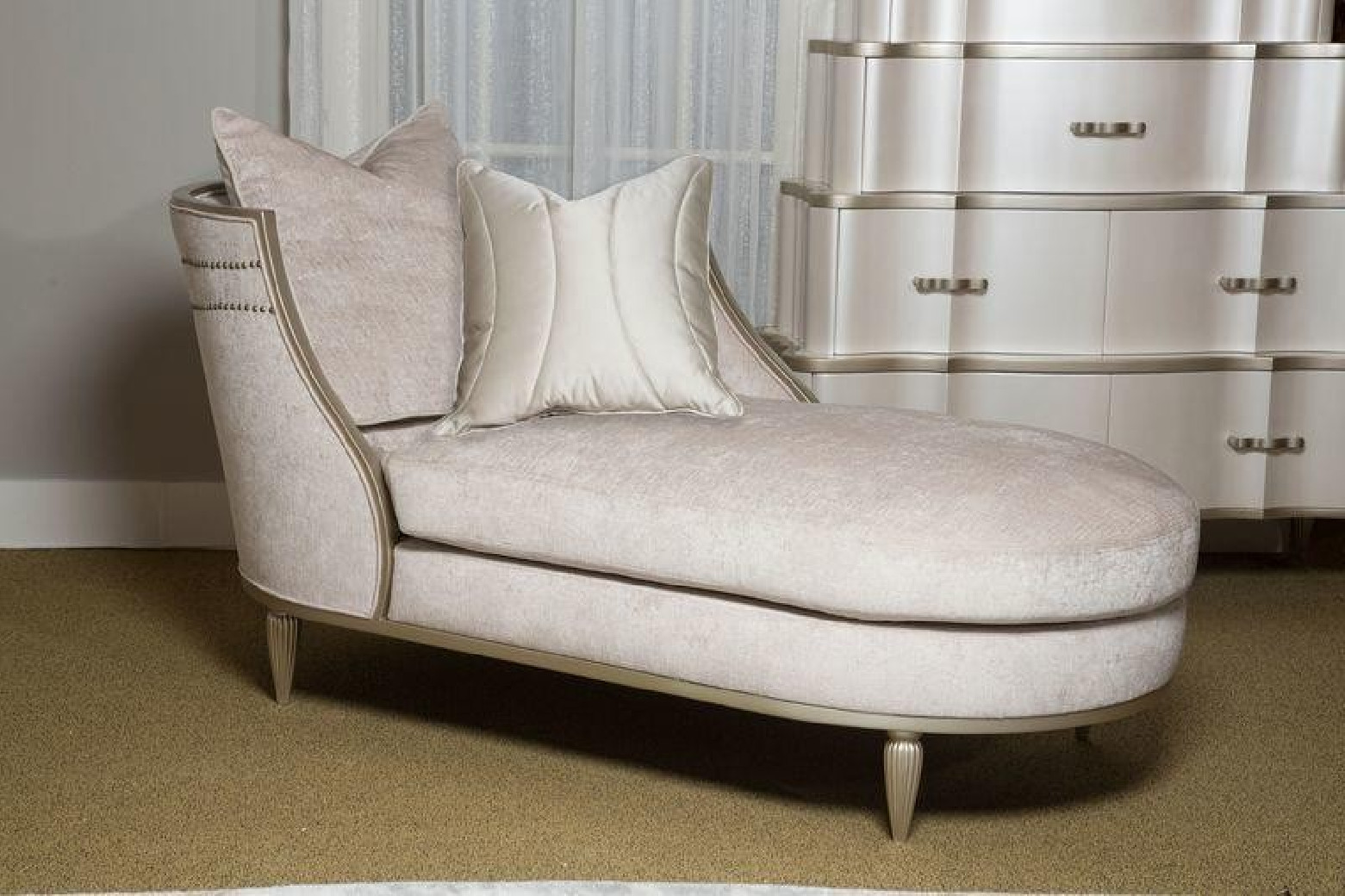Sofa London Place Collection By Michael Amini