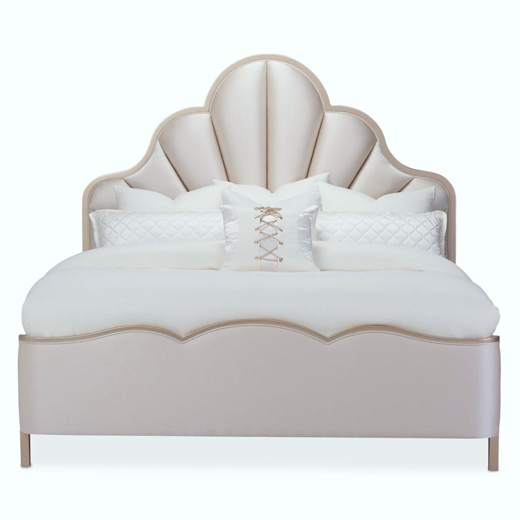 Queen Scalloped Panel Bed (3 pc) Malibu Crest Chardonnay Finish Collection by Michael Amini.9007000QN3-822