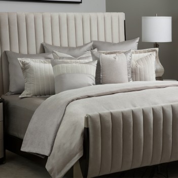 Skylar 9pc Queen Comforter...