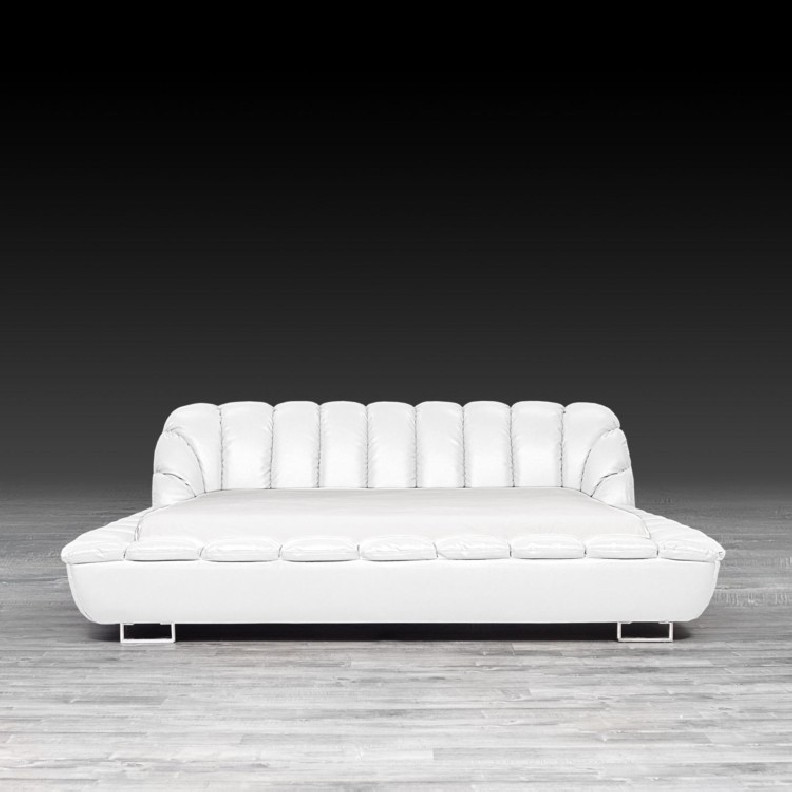 Cloud White Modern Bed By Roberto Grassie