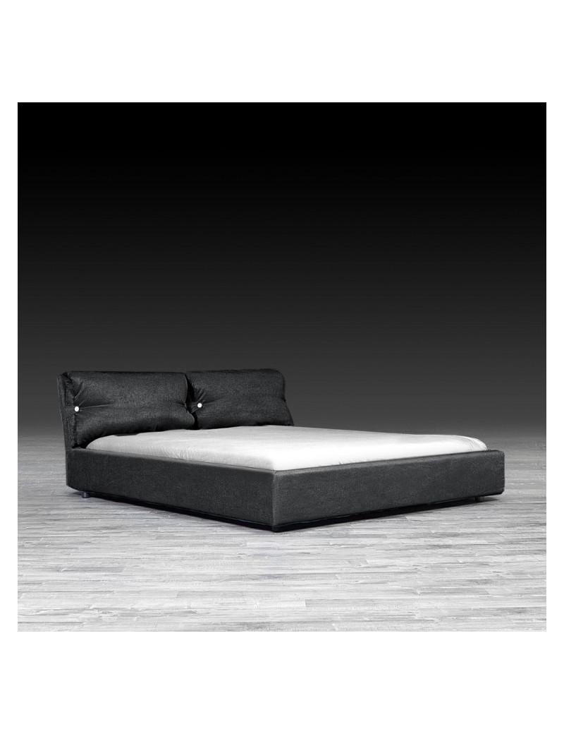 Nick Black Stylish Bed By Roberto Grassie