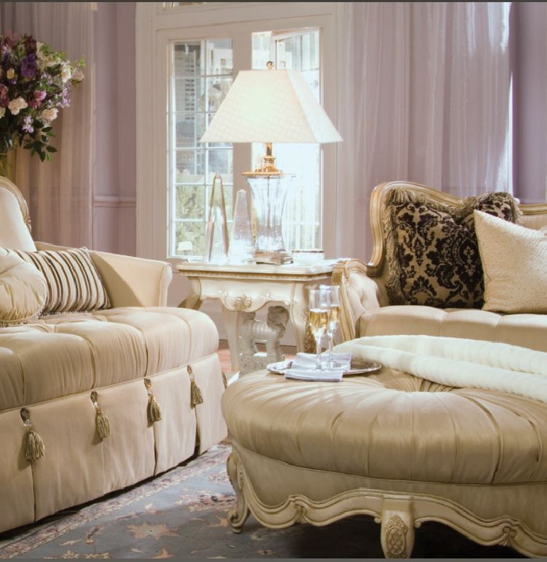 End Table Lavelle Collection By Michael Amini
