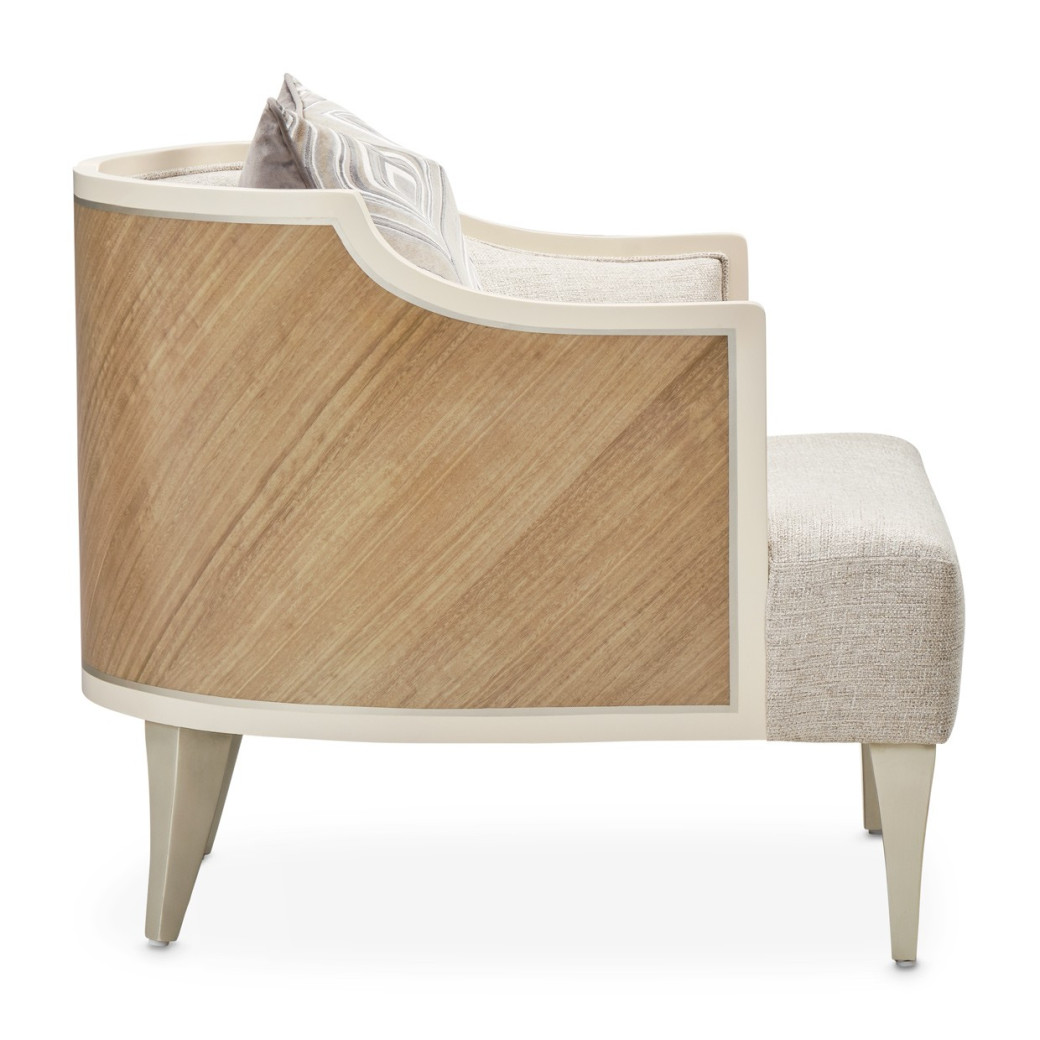 Accent Chair Camden Court by Michael Amini. 9005835-PRCLN-126