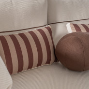 Amora 2 Pc Sofa Oatmeal Eggshell Walnut Collection By Michael Amini. LFR-AMRA816-OAT-223