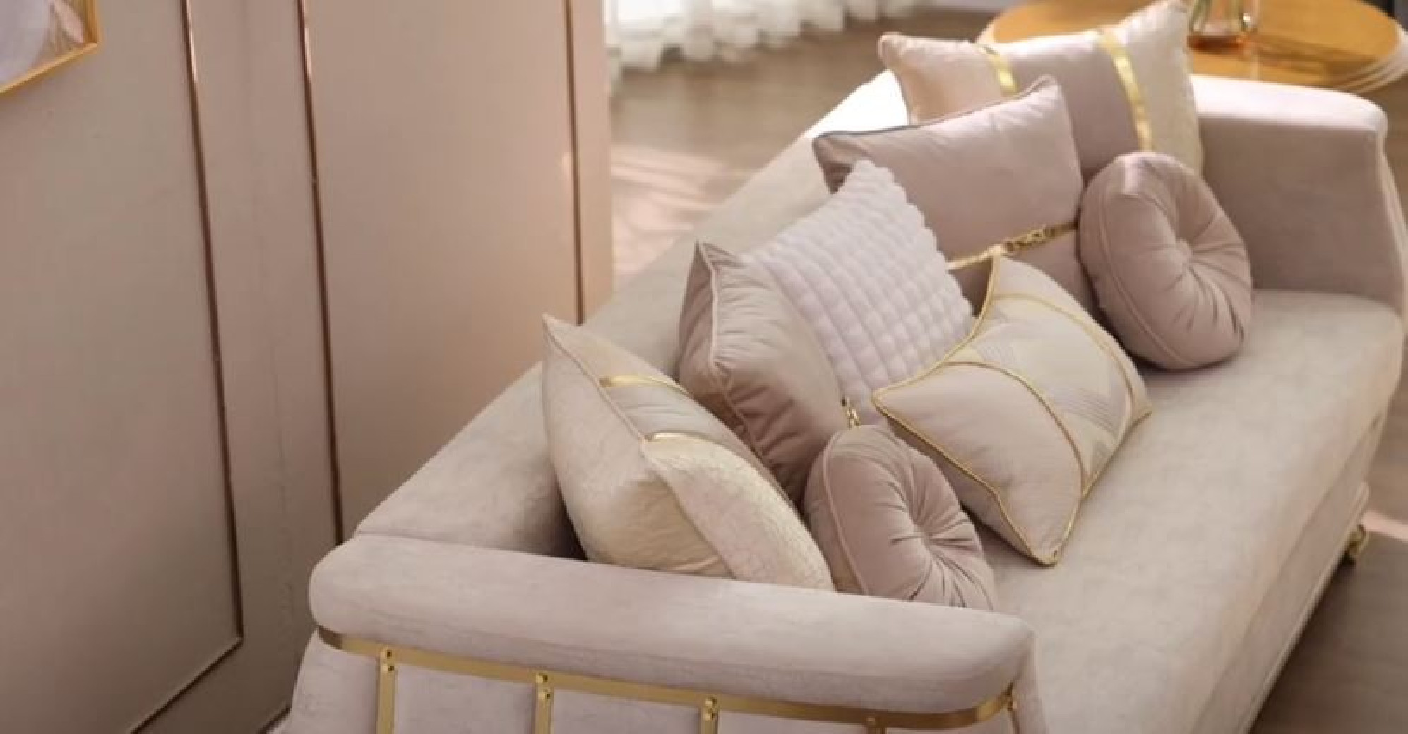 HD 9003  2PC Sofa & Loveseat Elegante Europeo de Homey Design