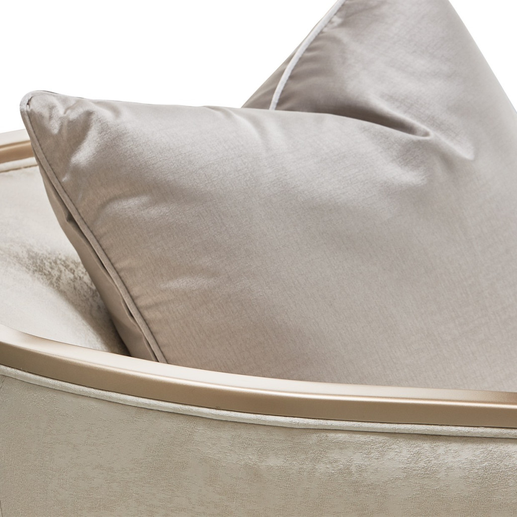 Chair Malibu Crest Chardonnay Finish Collection by Michael Amini. N9007835-CLDWH-822