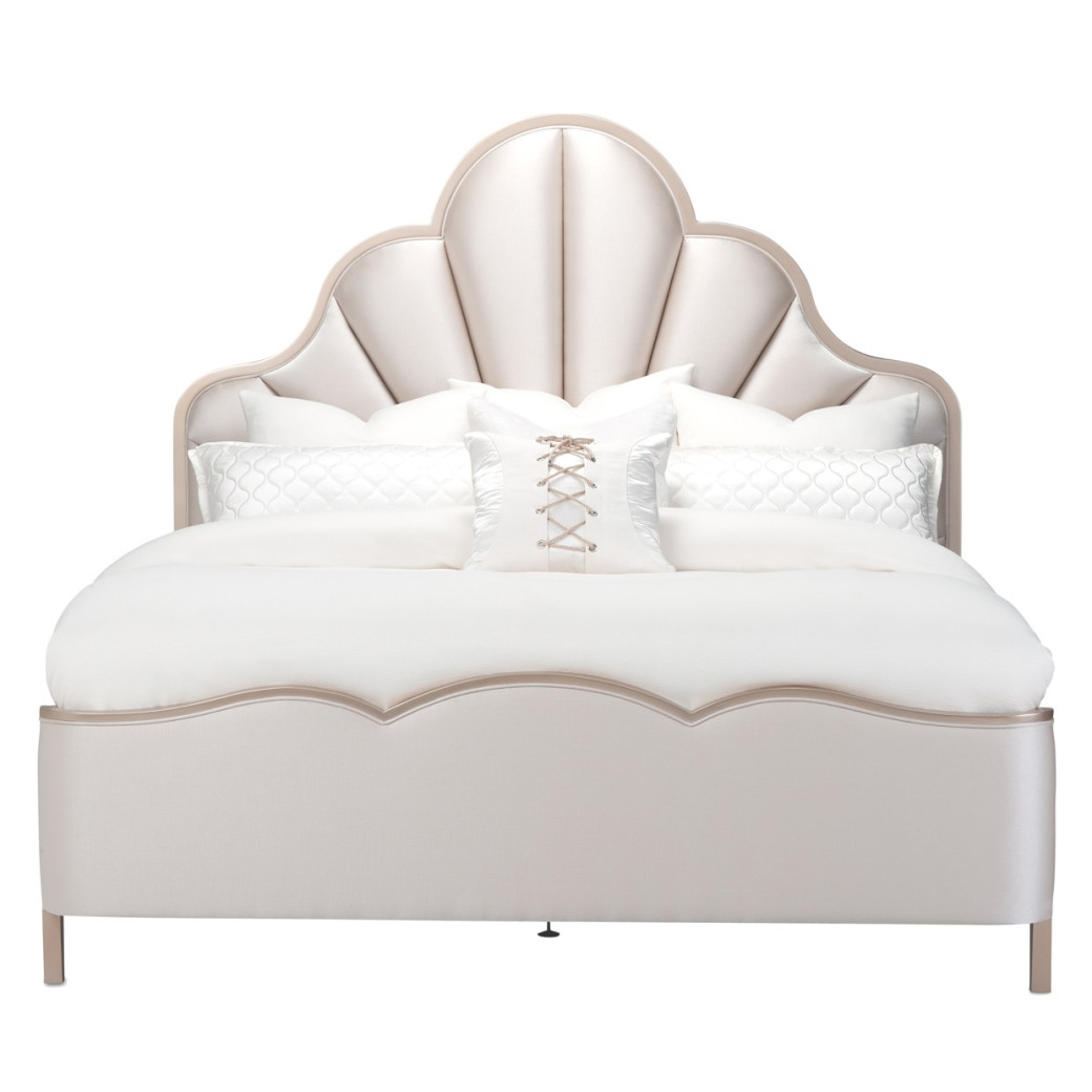 Queen Scalloped Panel Bed (3 pc) Malibu Crest Chardonnay Finish Collection by Michael Amini.9007000QN3-822