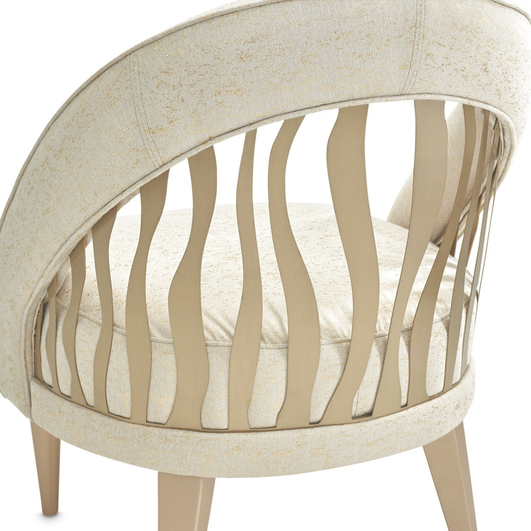 La Rachelle Flame Chair Gold Rush Md Champagne By Michael.9034834-GDRSH-136