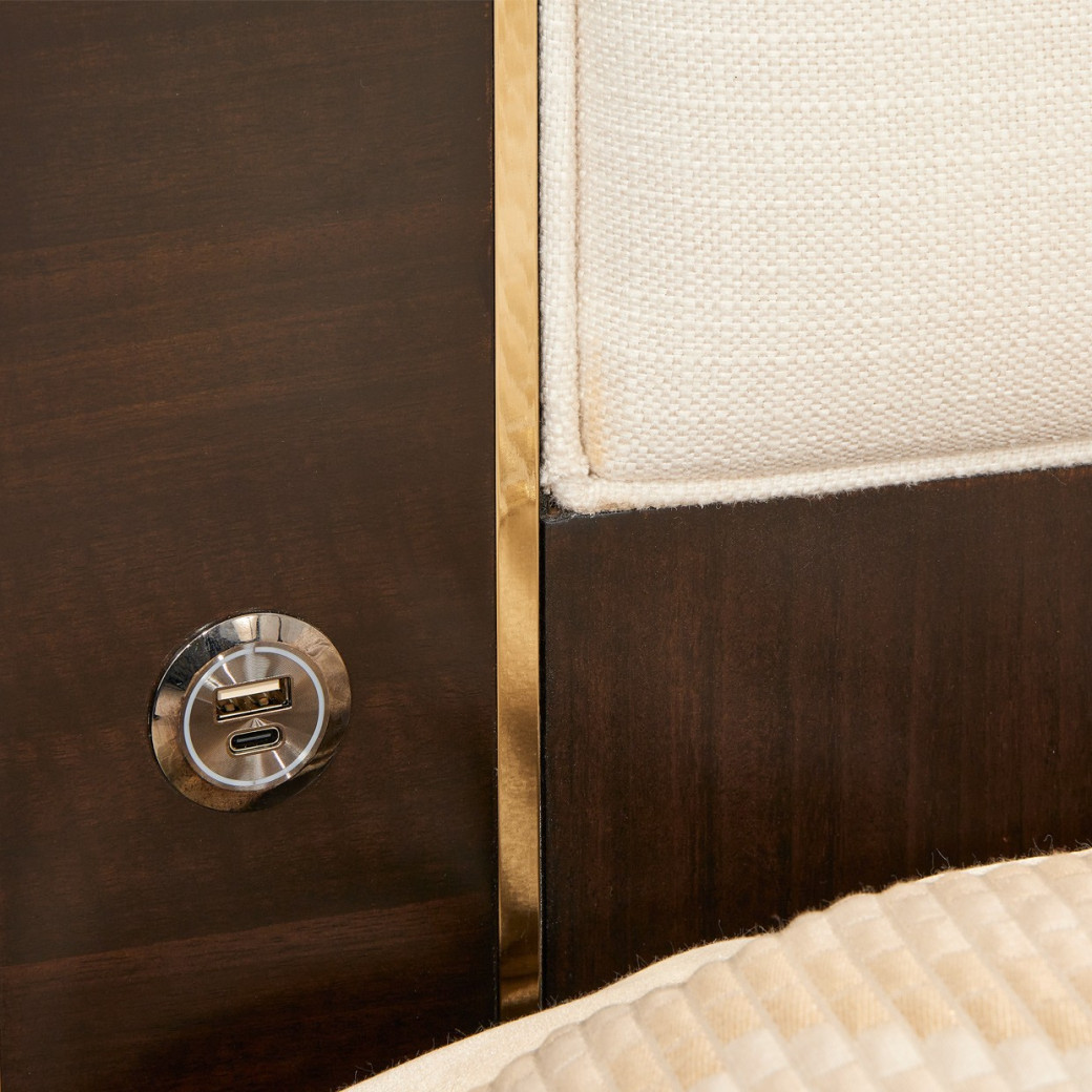 Belmont Place Bedroom Collection By Michael Amini 9085000QN3-409