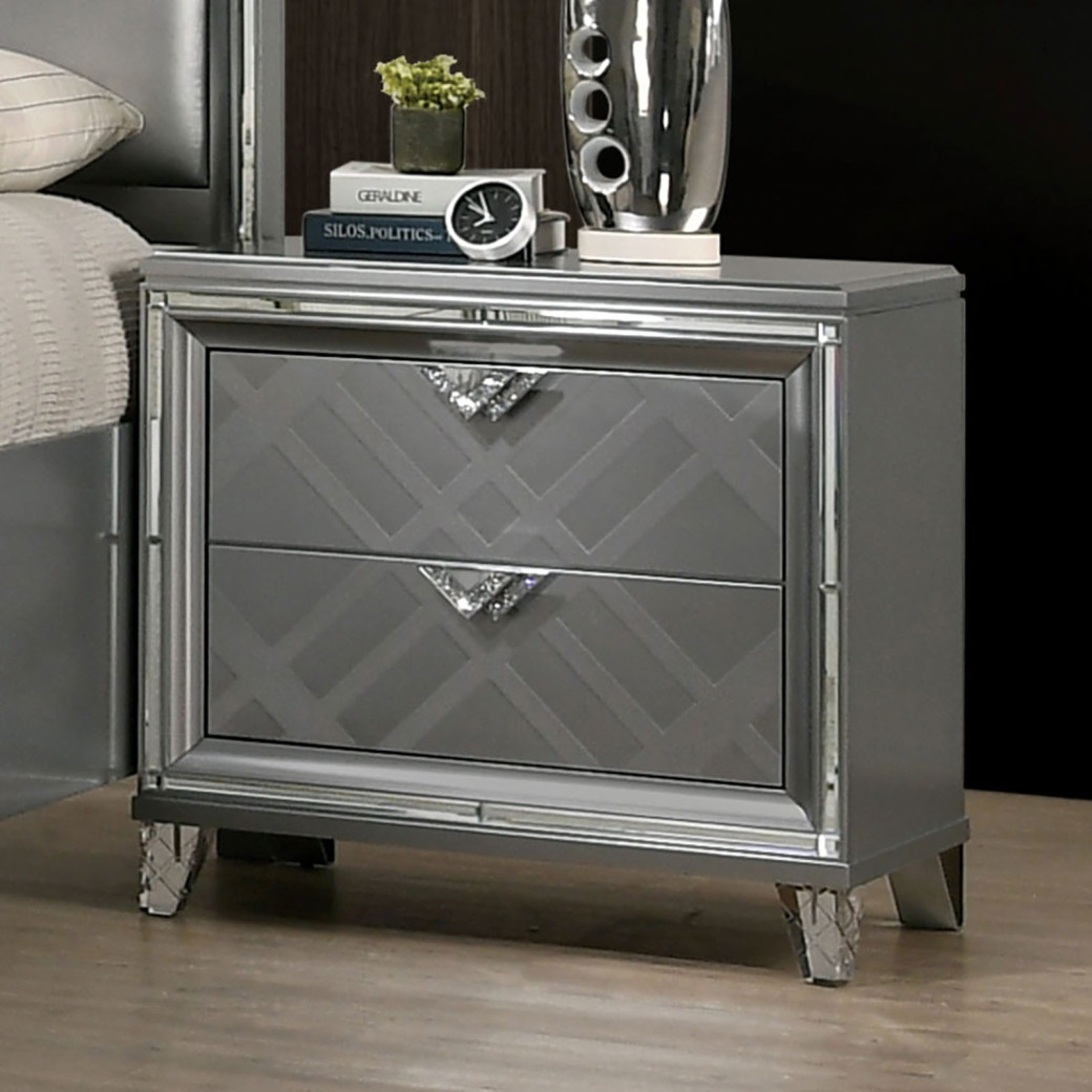 FOA7147 5PC Queen Bedroom Set Contemporary Style Silver Finish. Emmeline Collection By Furniture Of America