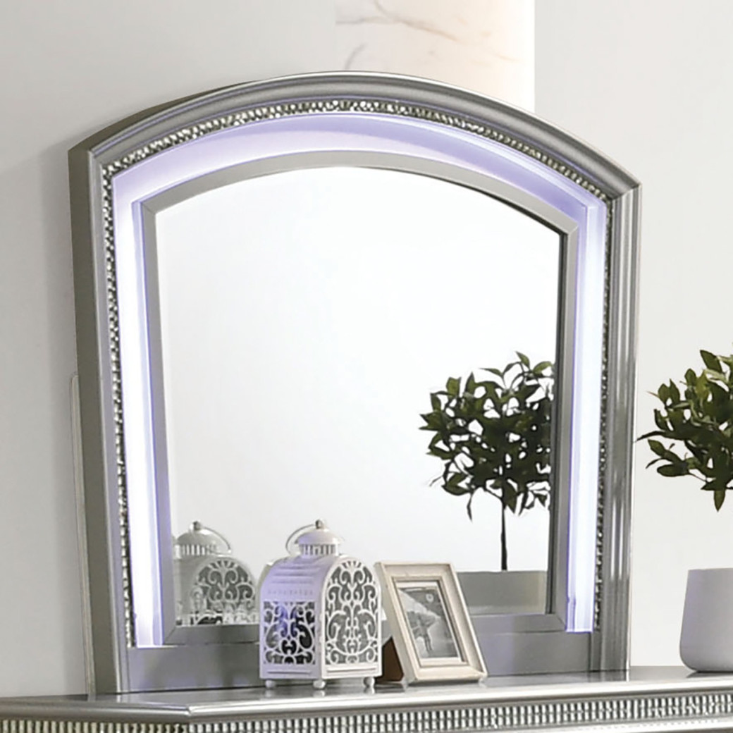 CM7899SV 5PC Queen Bedroom Set Contemporary Style Silver Finish. Maddie Collection By Furniture Of America
