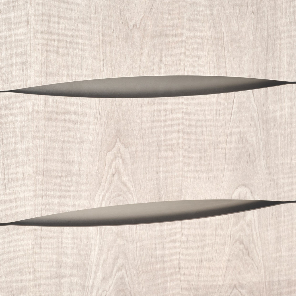 Desk Greige Marin Collection By Michael Amini. KI-MRIN207-139