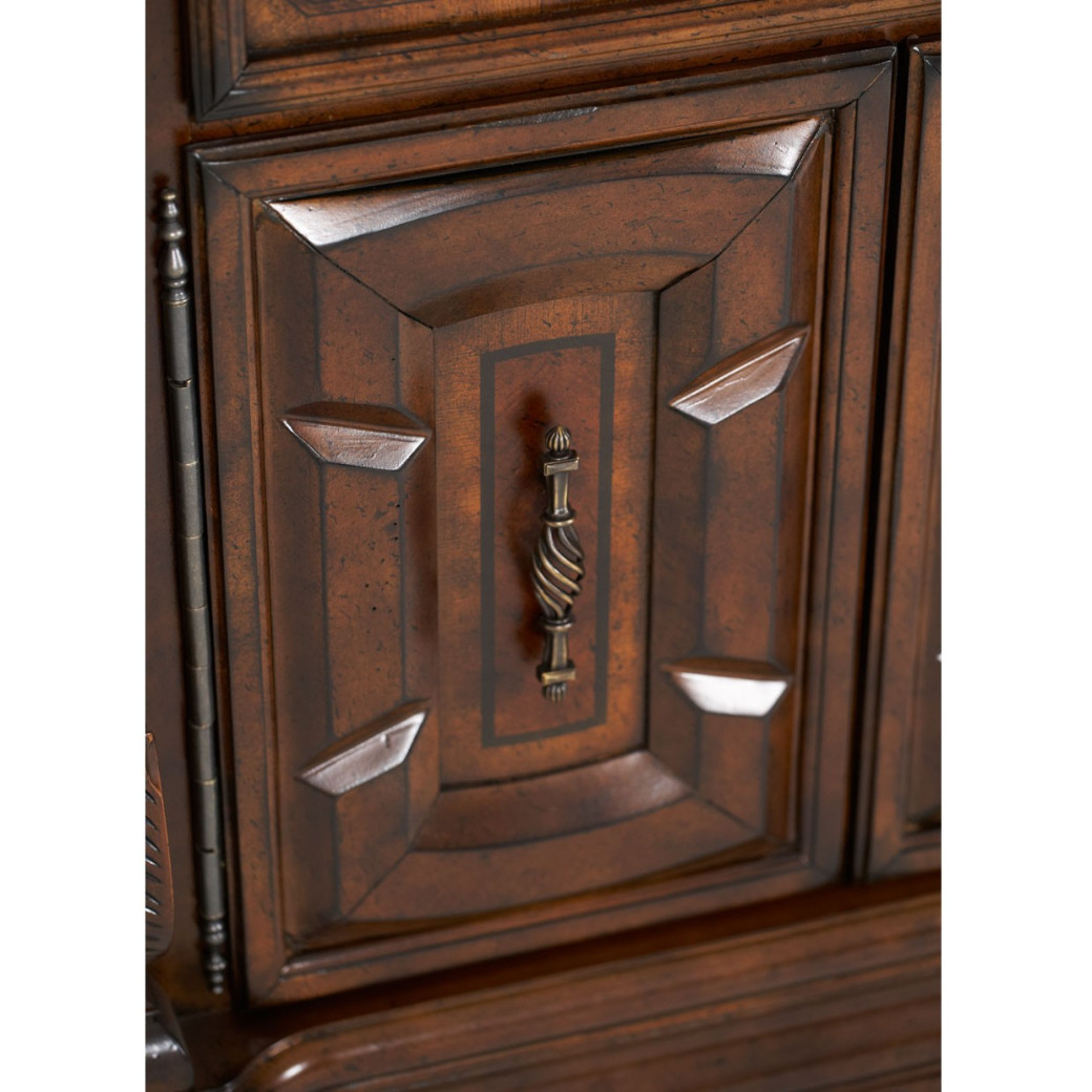 Sideboard Windsor Court Collection by Michael Amini 70050-54