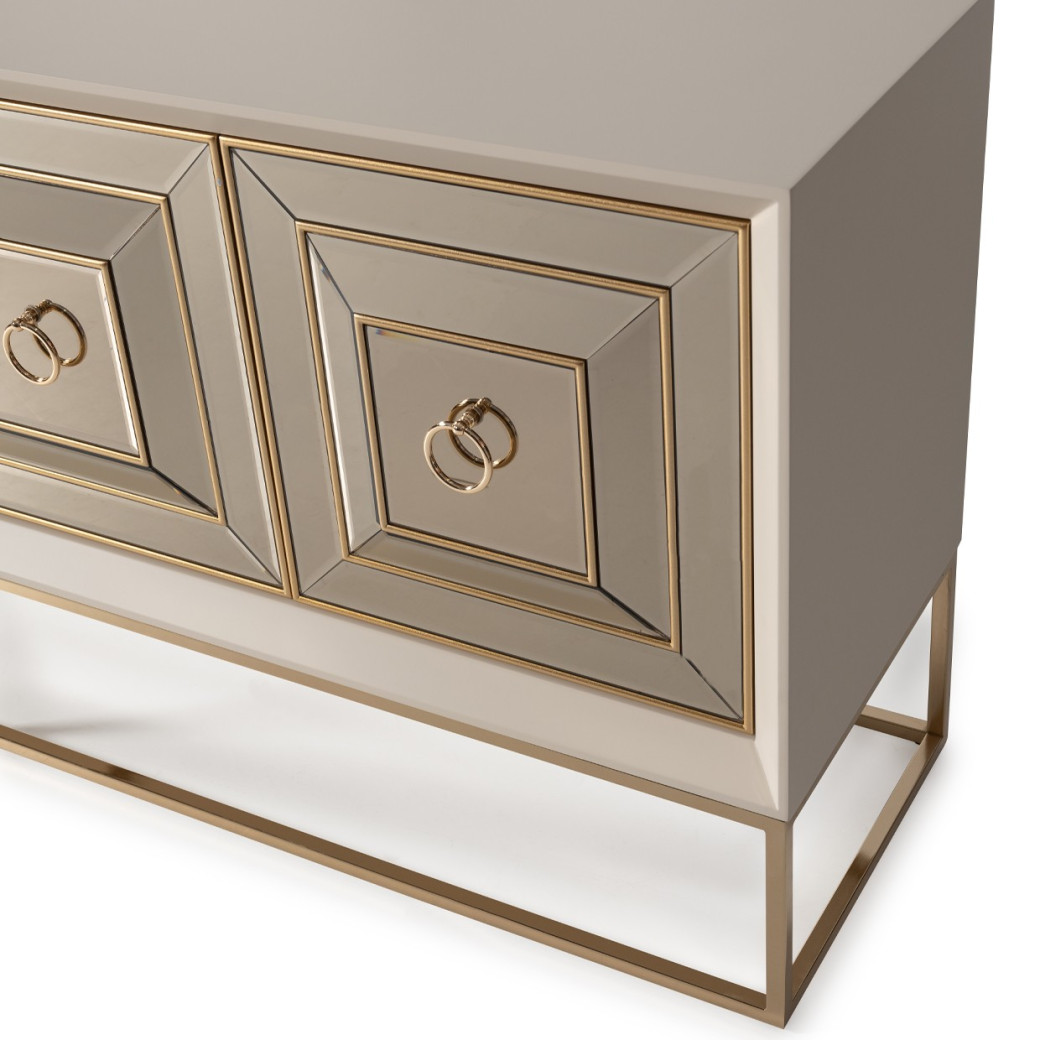 Console Glistening Gold Madison Collection By Michael Amini LFR-MDSN223-827