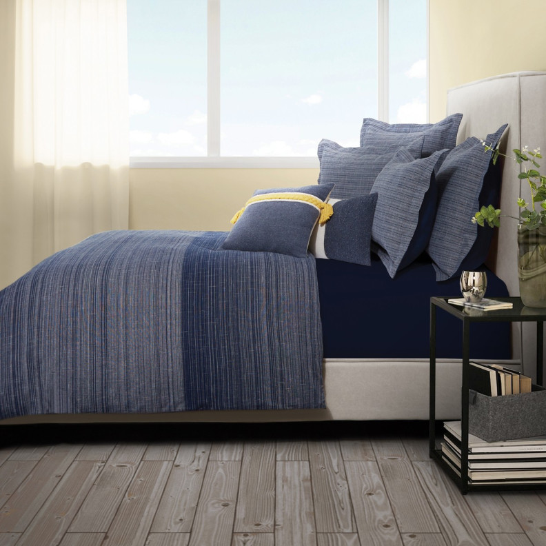 Crestwood Duvet Set By Michael Amini
