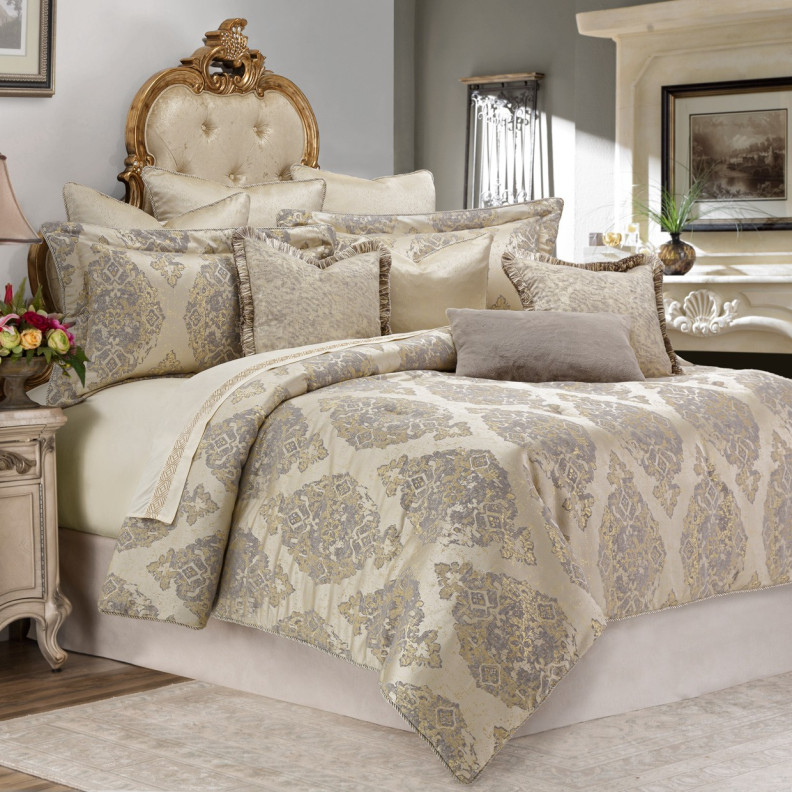 Bennett 9pc Queen Comforter Set Champagne By Michael Amini BCS-QS09-BENNET-CMP