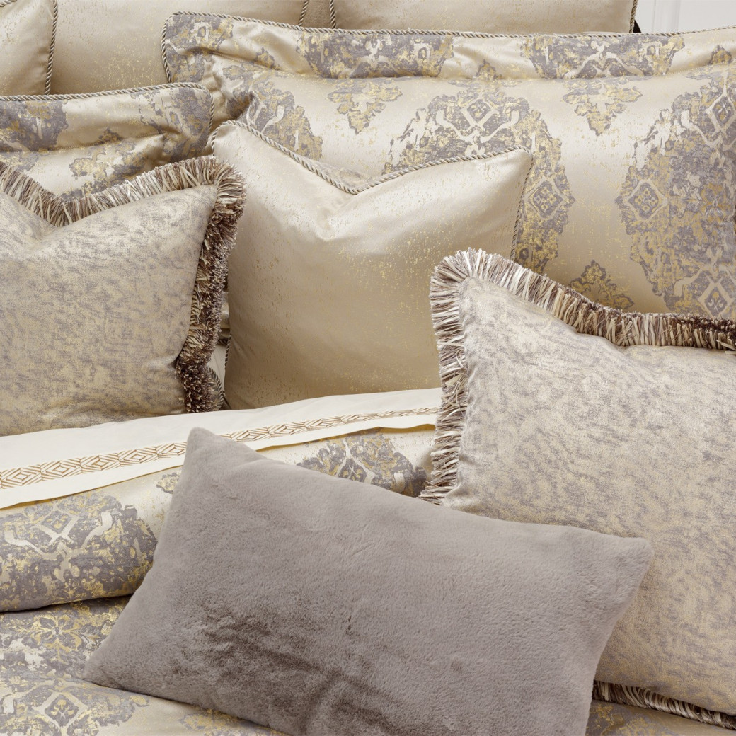 Bennett 9pc Queen Comforter Set Champagne By Michael Amini BCS-QS09-BENNET-CMP