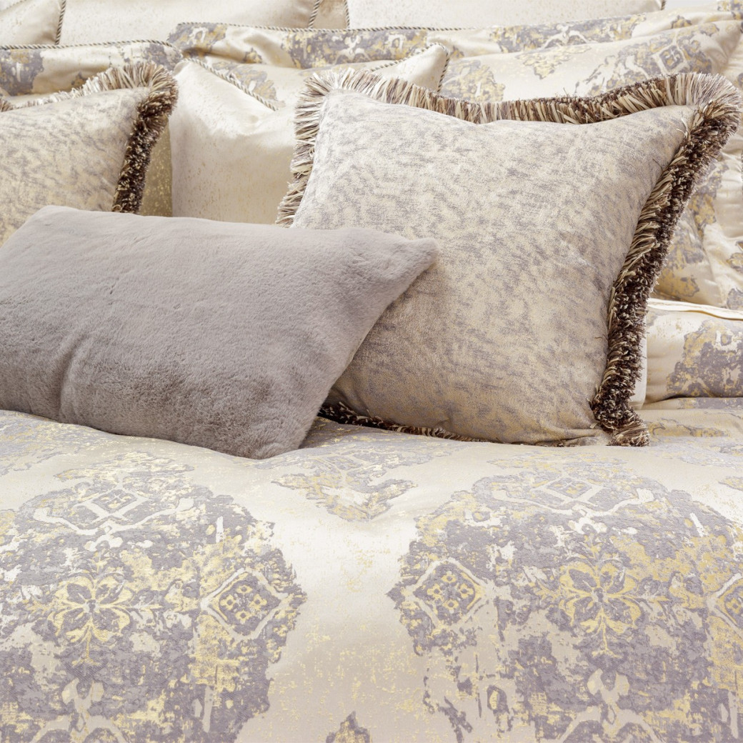Bennett 9pc Queen Comforter Set Champagne By Michael Amini BCS-QS09-BENNET-CMP