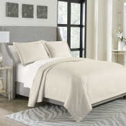 Potenza 3pc Queen Bed Throw Set Pearl By Michael Amini : BCS-QBT3-PTNZA-PRL