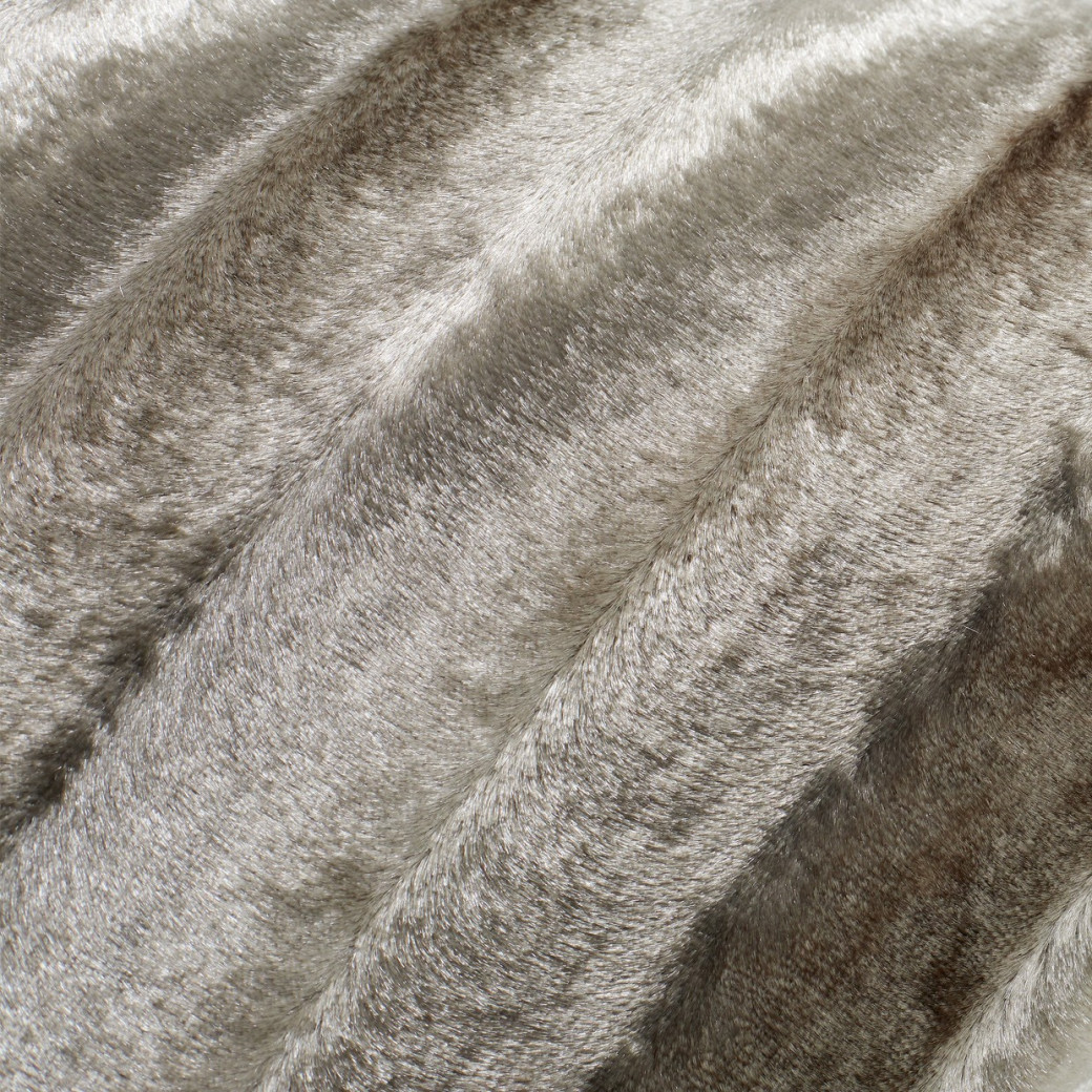Distinctive Bedding Designs Regent Comforter Set By Michael Amini