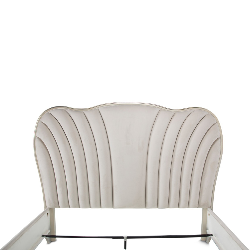 Queen Upholstered Panel Bed London Place Colection by Michael Amini NC9004000QN3-112