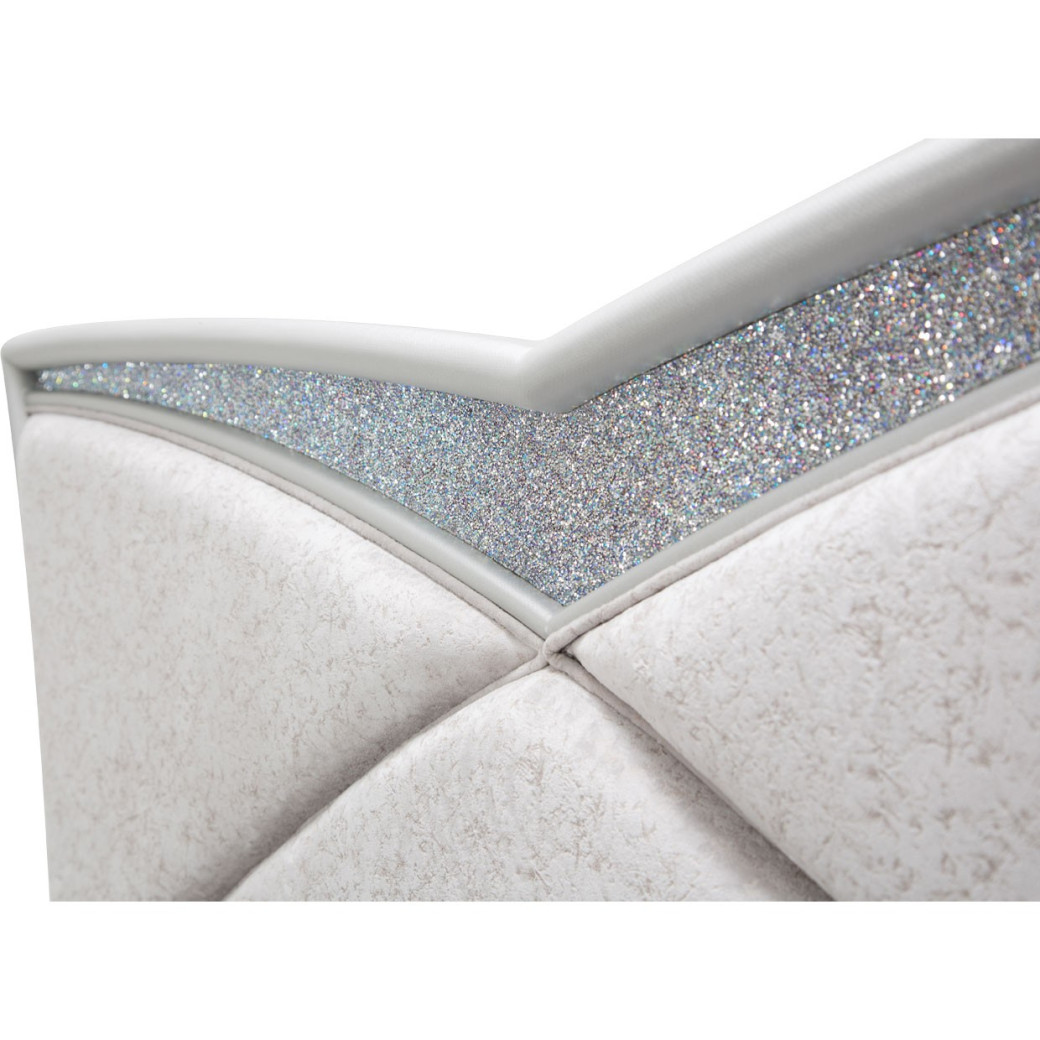 Queen Upholstered Bed Melrose Plaza Collection By Michael Amini 9019000QN-118
