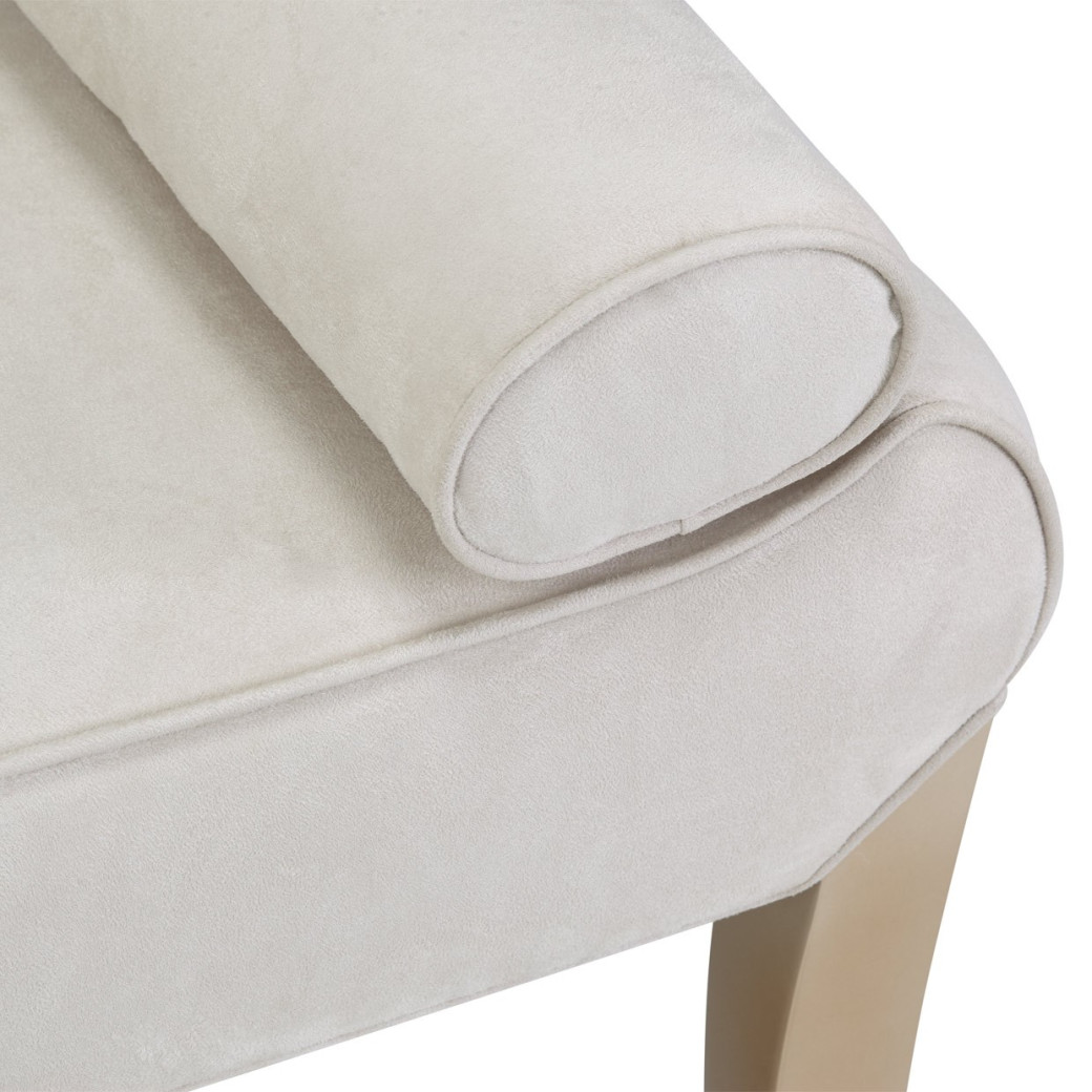 Bed Bench Malibu Crest Chardonnay Finish Collection by Michael Amini. 9007904-822