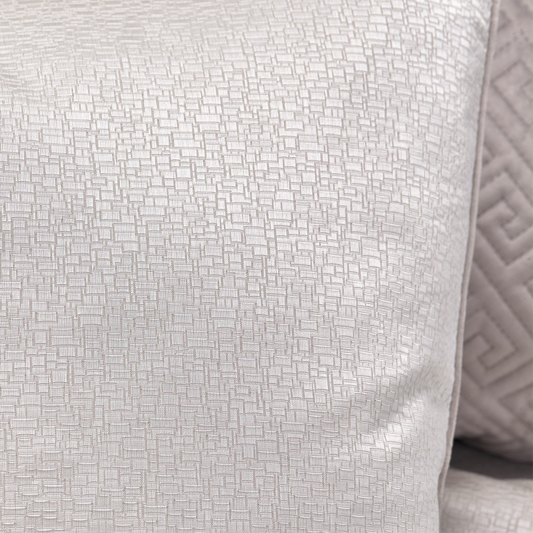 Distinctive Bedding Designs Spencer Comforter Set By Michael Amini