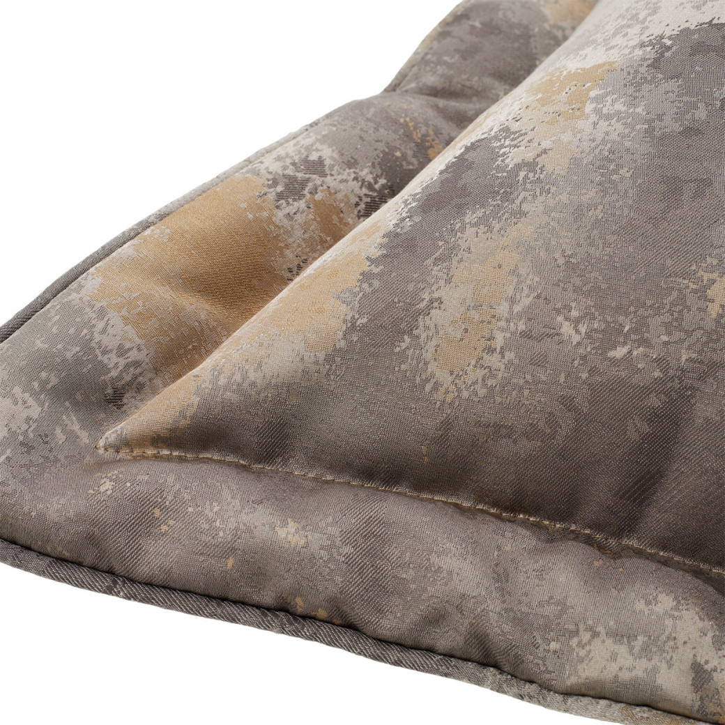 Aubrey Comforter Set By Michael Amini