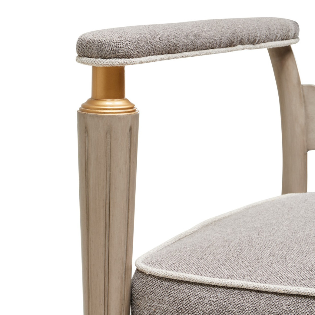 St.Charles Accent Chair Dove Gray By Michael Amini 9088834-STRTS-803