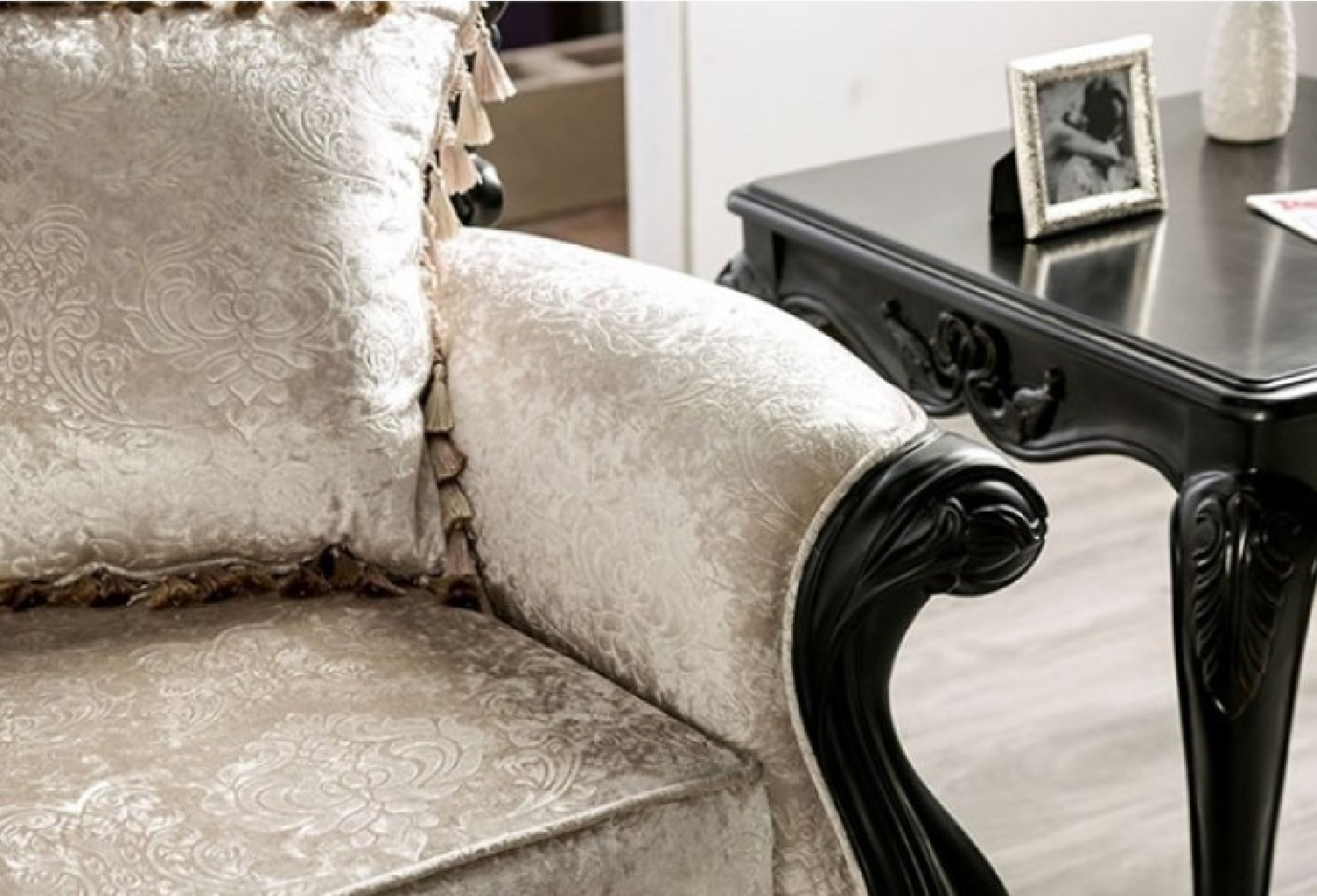 FM65001 2PC Sofa & Loveseat Traditional Style Black Finish Acapulco Collection By Furniture Of America