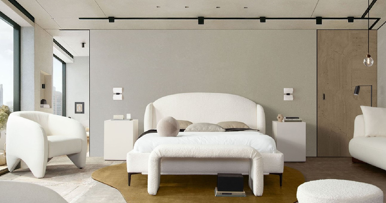 Path Faux White Shearling Queen Bed By Diamond Sofa