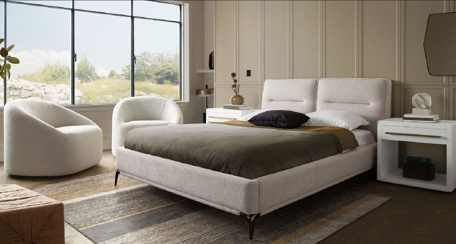 Leandro Mist Sand Fabric Queen Bed By Diamond Sofa