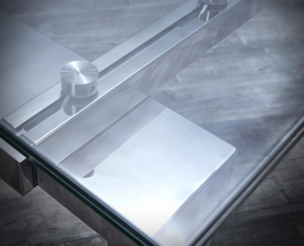 Largo Polished Clear Extendable Luxury & Modern Dining Table By Roberto Grassie