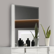 FM7211WH  Queen Size Bedroom Comtenporary Style Sinistra Collection White Finish by Furniture of America