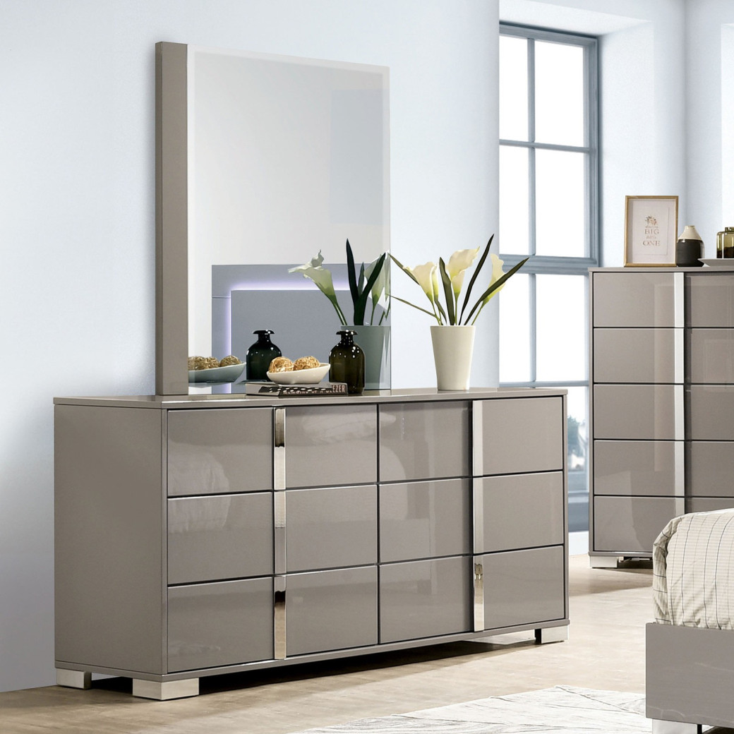 FM7211BG 5PC Queen Size Bedroom Set Contemporay Style Light Taupe Finish Sinistra Collection by Furniture of America