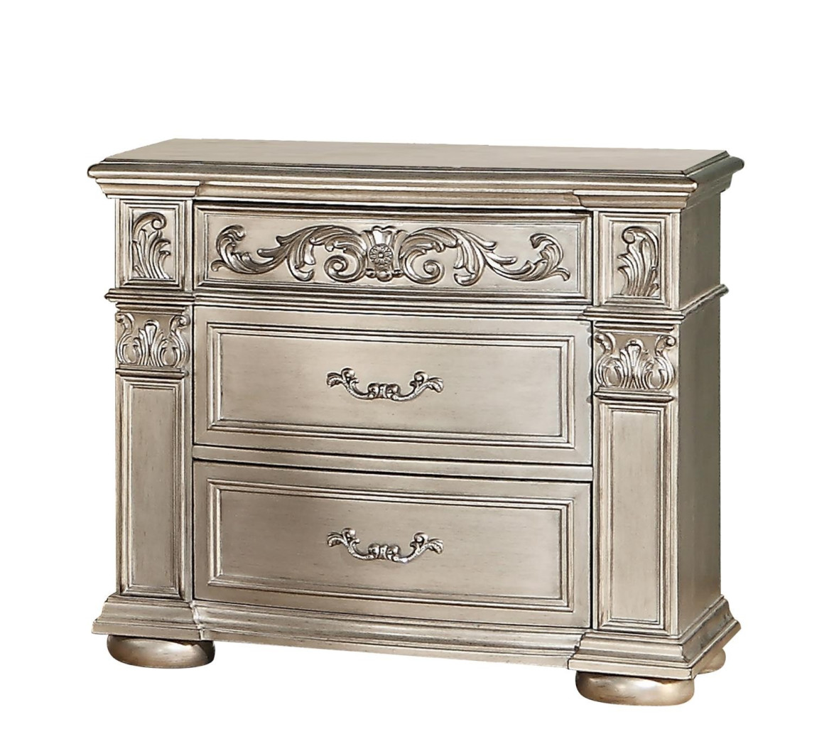 Platinum Silver Queen Bed Traditional Style Collection By Cosmos Furniture