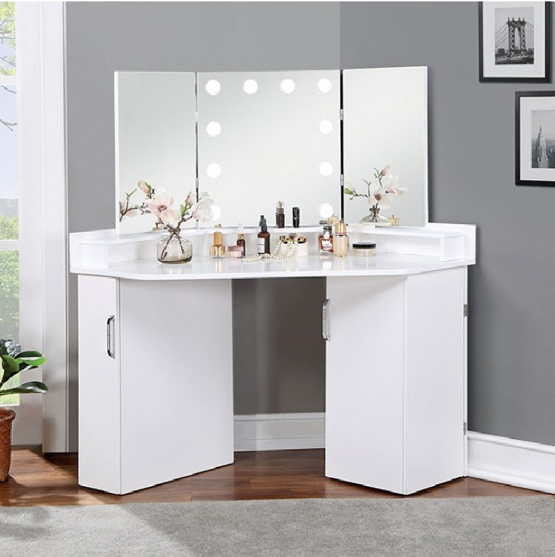 White Vanity Lorybelle Collection by Furniture of America