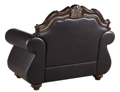 Maximus Royal Classic Collection Living Room By New Classic Furniture