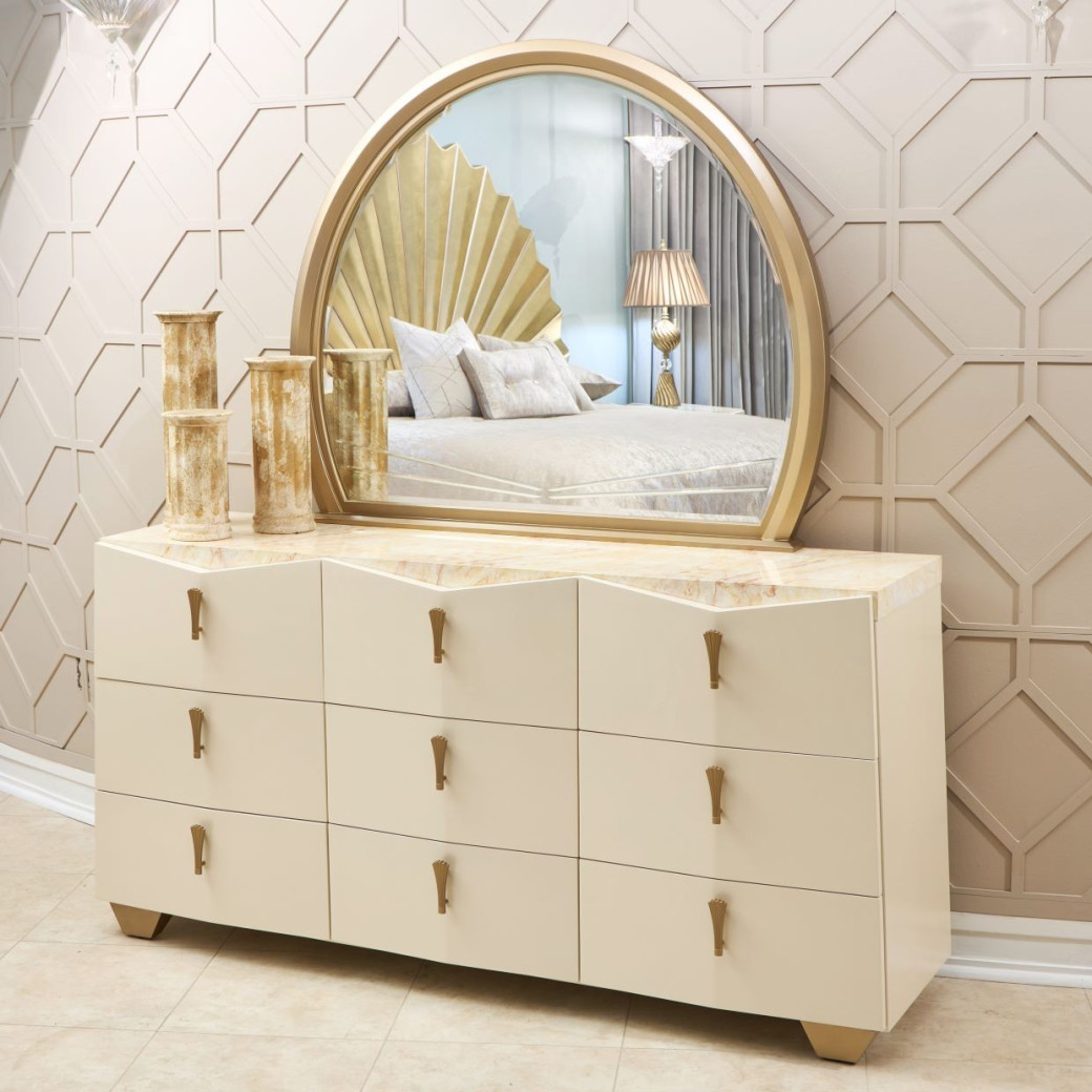 Eastern King Fan Bed Fantosini Gold Collection by Michael Amini. 9091000EK3-836