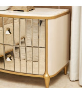 Light Champagne Queen Bed Scotts Square Collection by Michael Amini 9097000QN3-124
