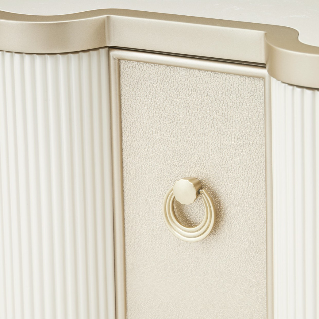 Queen Upholstered Bed Creamy Pearl Finish La Marisia Collection by Michael Amini 9089000QN3-112