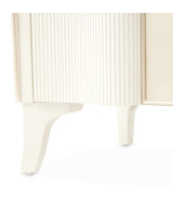 Queen Upholstered Bed Creamy Pearl Finish La Marisia Collection by Michael Amini 9089000QN3-112
