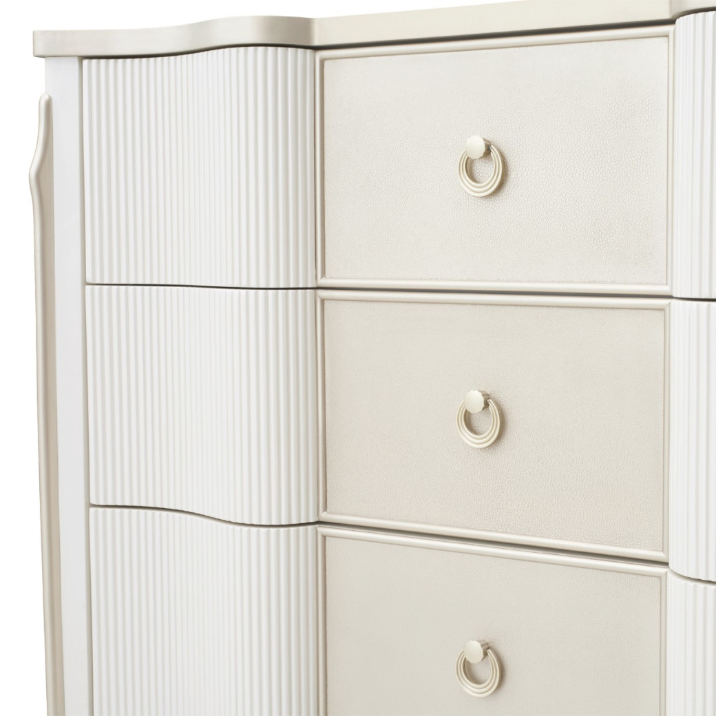 Queen Upholstered Bed Creamy Pearl Finish La Marisia Collection by Michael Amini 9089000QN3-112
